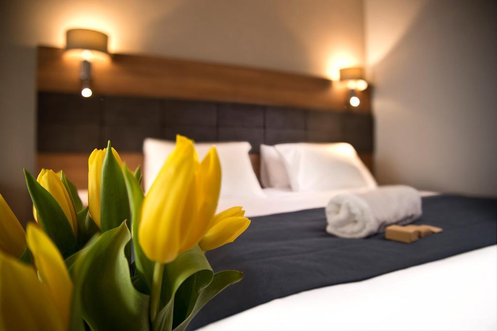 Navigator Hotel I Konferencje Zbąszyń Ruang foto